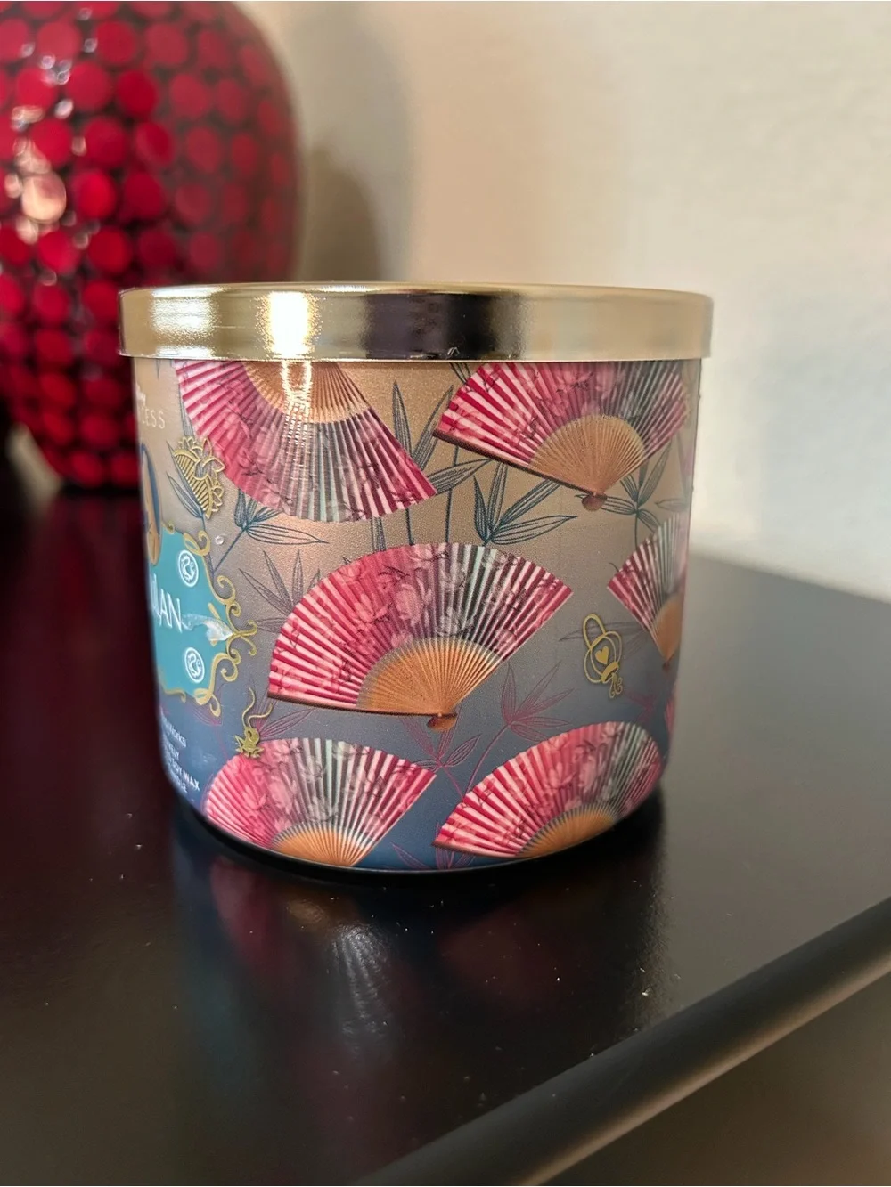 Bath & Body Works x Princess Mulan 3 Wick Candle - Picture 3 of 17